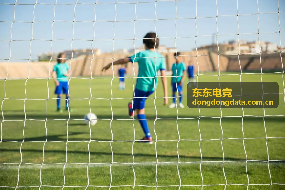 东东电竞头条：T1让一追二逆转BLG晋级决赛